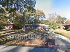 featured image of 2051 Somerset Ave