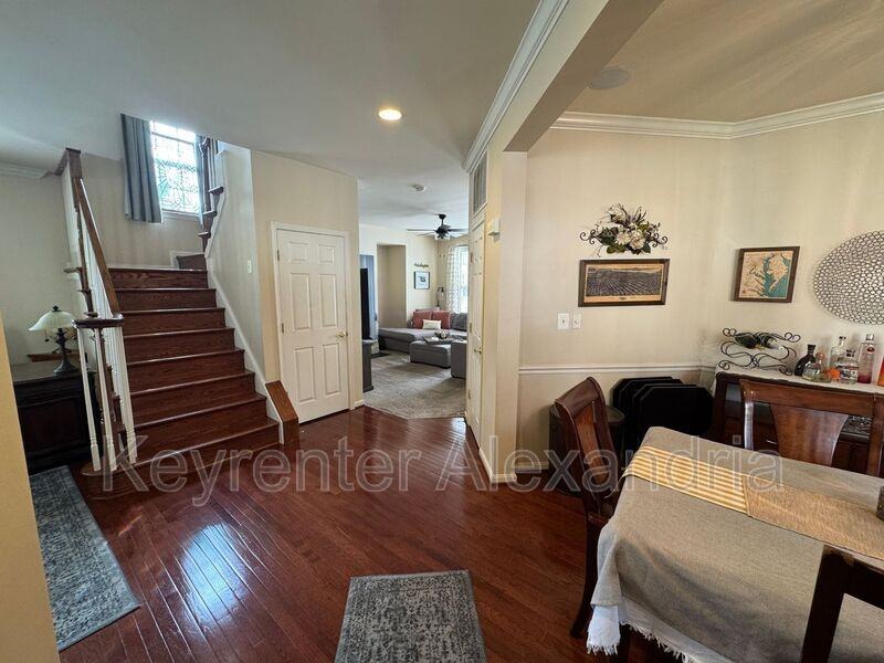 6987 Forepond Ct - Photo 2 of 35