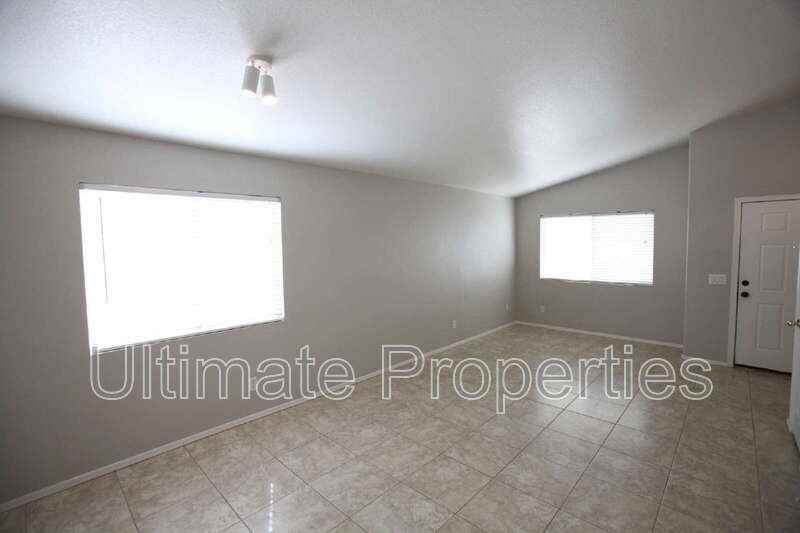 13836 W Lundberg St - Photo 2 of 5