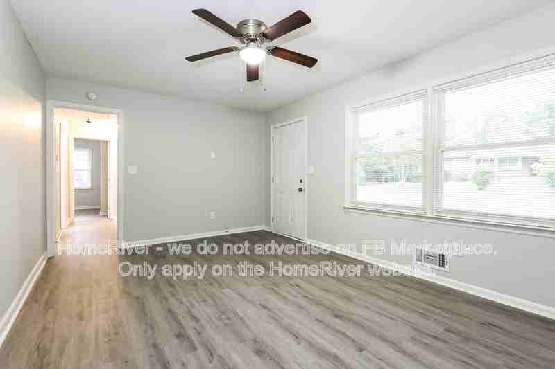 506 Shady Ln - Photo 2 of 16