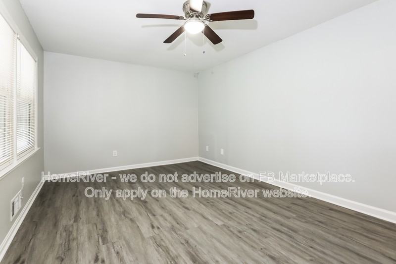 506 Shady Ln - Photo 3 of 16