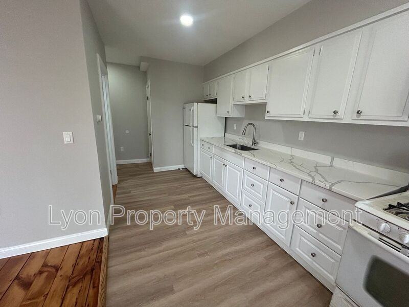 12 Oil Mill Ln #1stFL1A - Photo 2 of 9