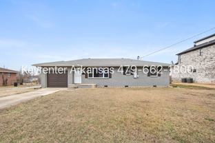 803 Nw 10th St - Photo 1 of 1