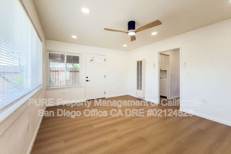 1120 Florence St - Photo 3 of 18