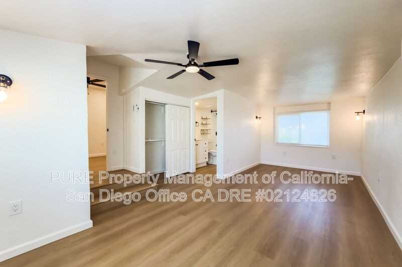1120 Florence St - Photo 5 of 18