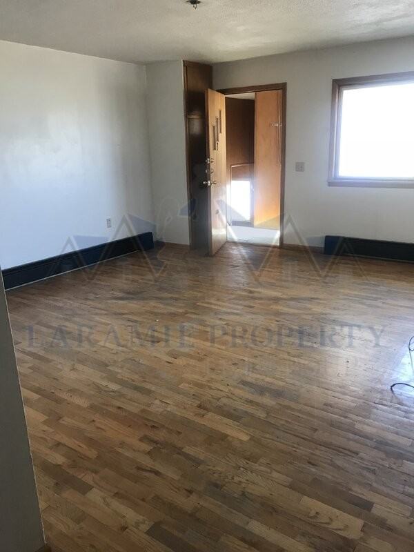 2525 Vista Dr #3 - Photo 5 of 7