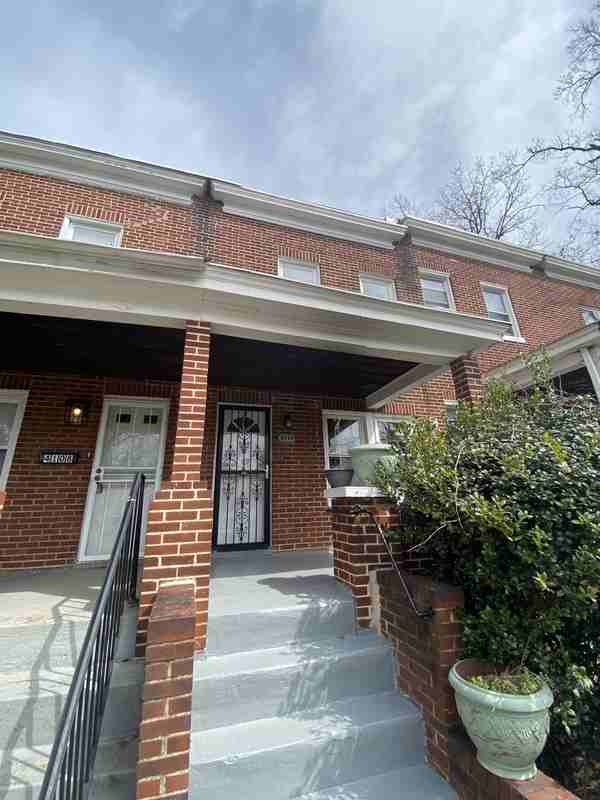 4110 Harris Ave - Photo 2 of 34