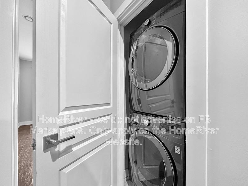 2045 Manton St - Photo 6 of 18