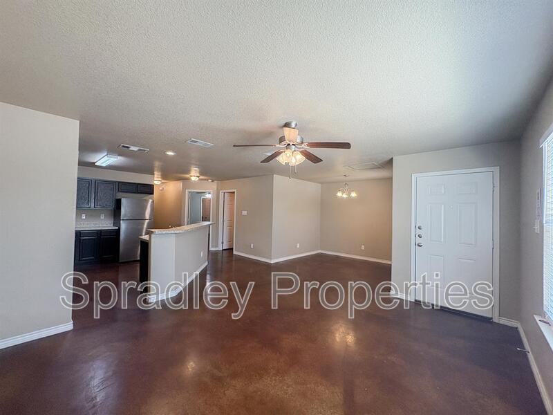 614 Laila Ln - Photo 2 of 18