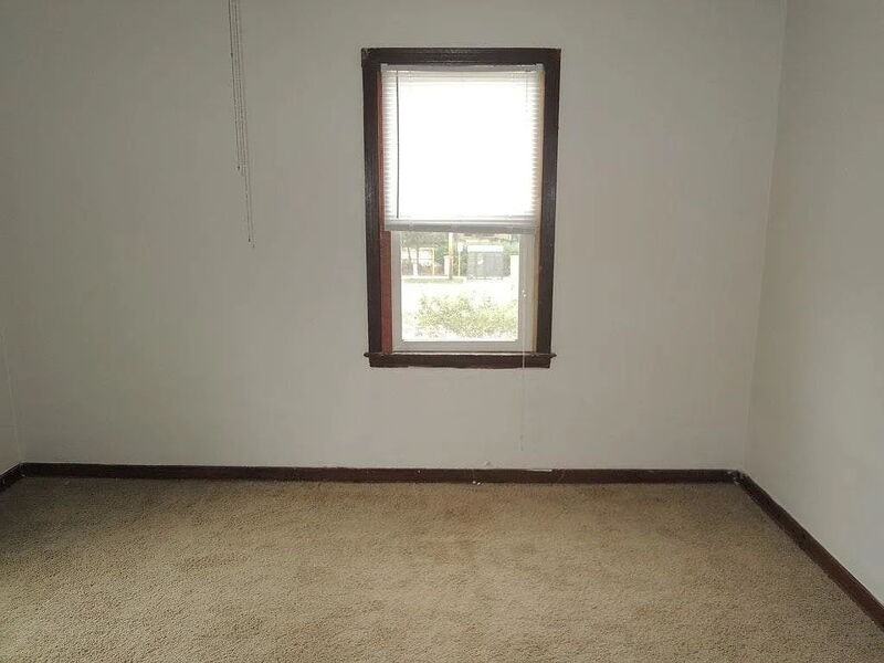 1975 E Washington Ave #2 - Photo 6 of 9