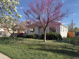 featured image of 1878 E Stratford Ave