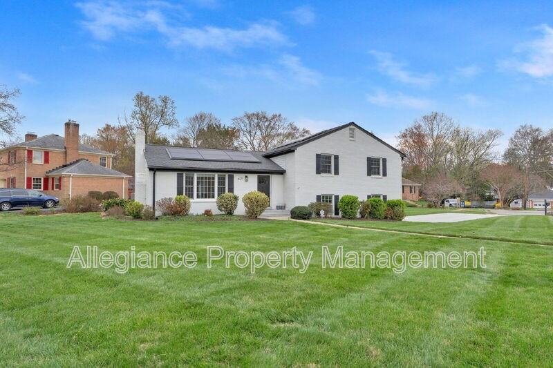 2215 Lida Ct - Photo 3 of 42