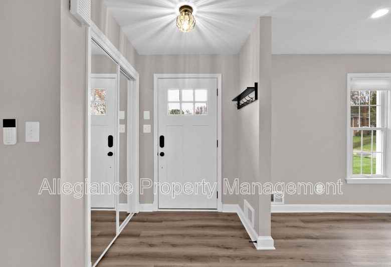 2215 Lida Ct - Photo 6 of 42