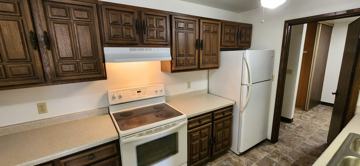 featured image of 425 E Henry Clay St