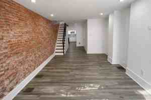 featured image of 1725 Monument St