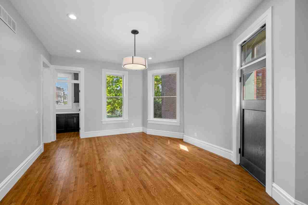 5163 Enright Ave - Photo 4 of 24