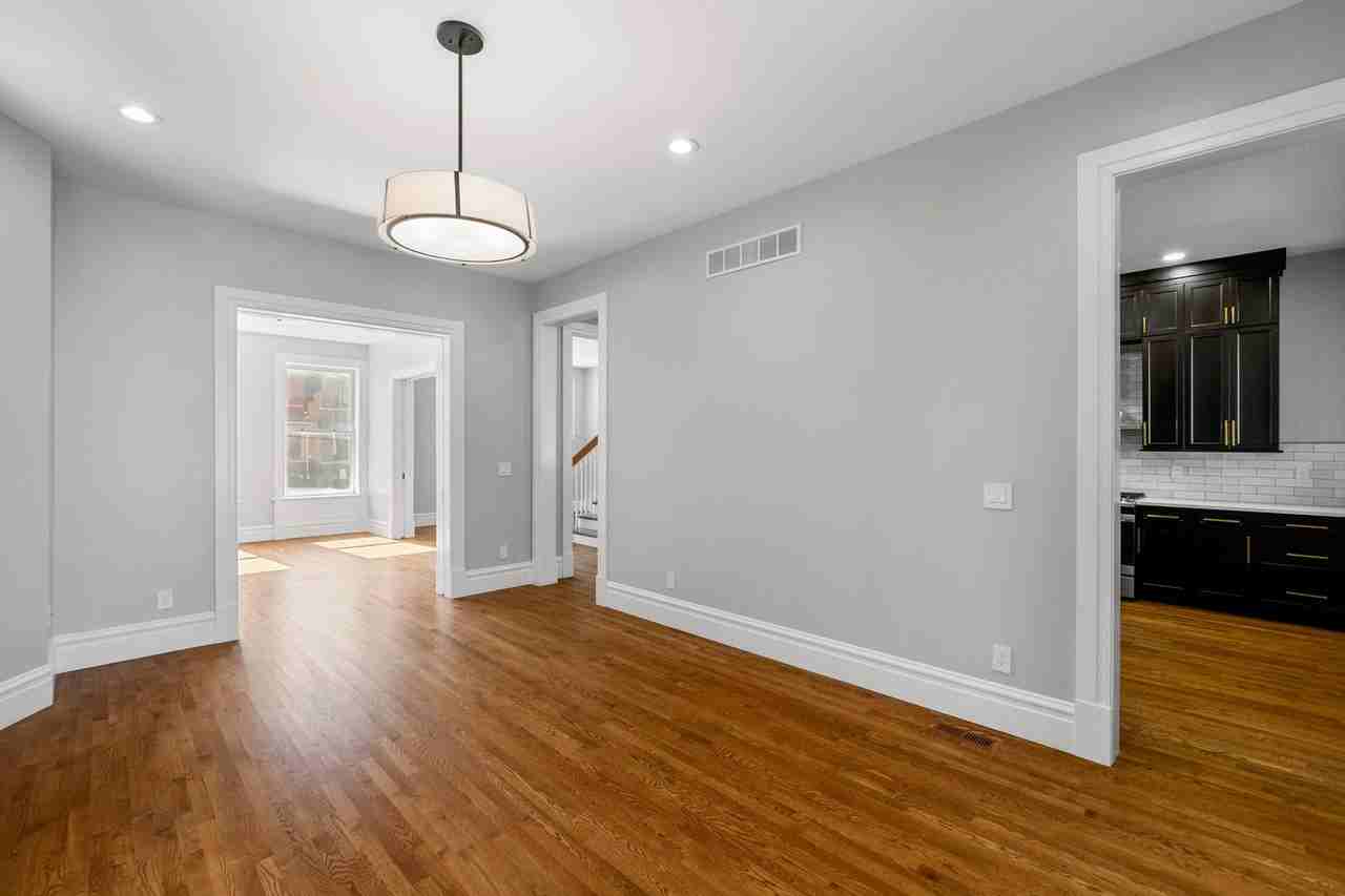 5163 Enright Ave - Photo 5 of 24