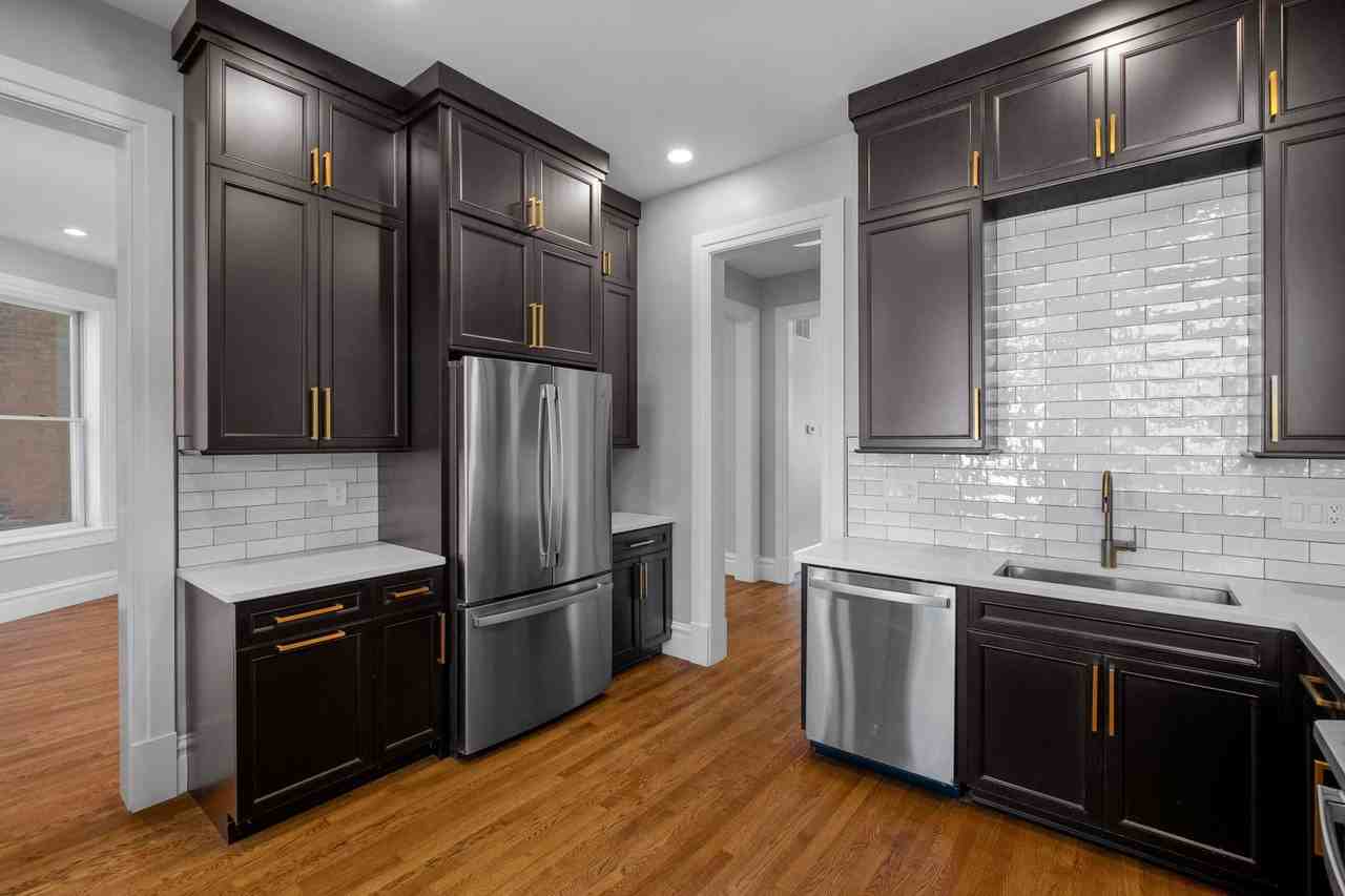 5163 Enright Ave - Photo 7 of 24