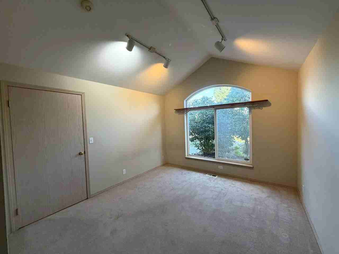 17612 Osprey Rd - Photo 3 of 21