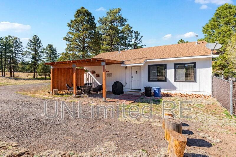 5750 E Jeremy Ln #B - Photo 4 of 29