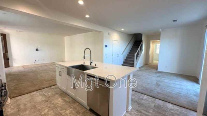 124 Citron Ct - Photo 4 of 29