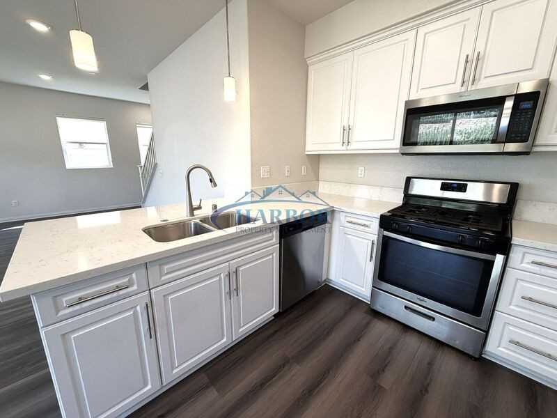 11812 Vienna Ln - Photo 5 of 17