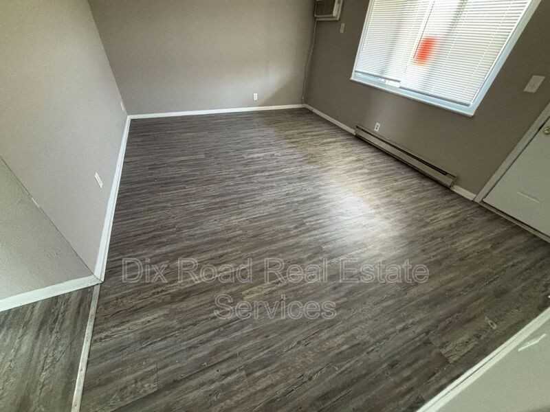 414 Mars Dr #5 - Photo 6 of 22