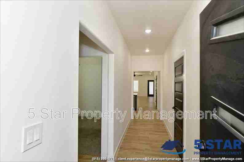 7913 Mitzie Ram Pl - Photo 6 of 45