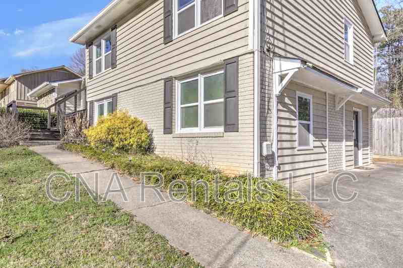 3290 Forest Creek Dr Sw - Photo 2 of 33