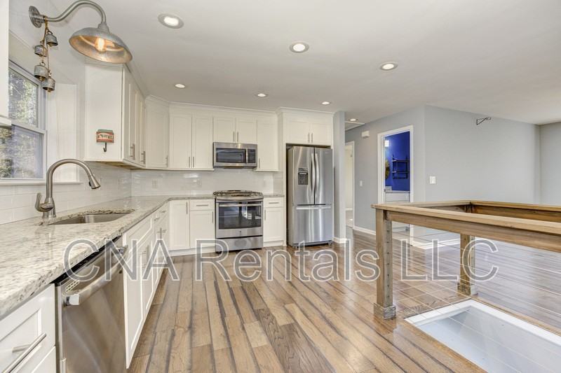 3290 Forest Creek Dr Sw - Photo 7 of 33