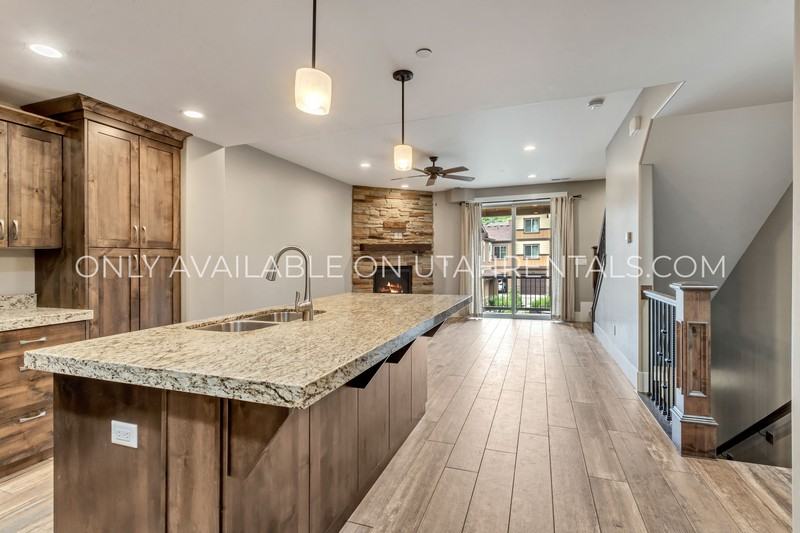 13608 N Super G Ln - Photo 5 of 19