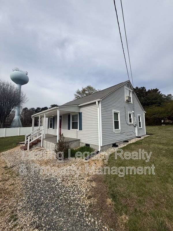 4620 Miller Rd - Photo 2 of 17