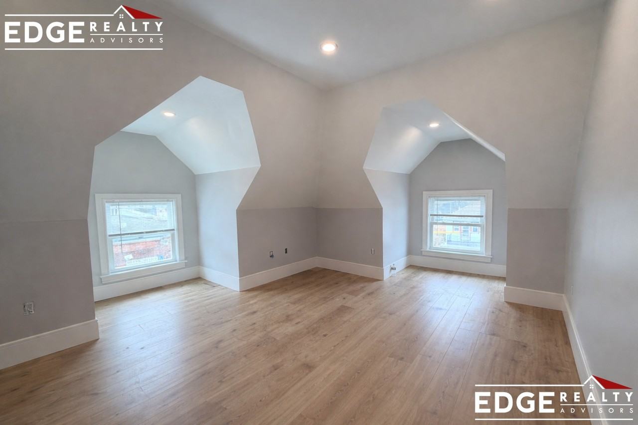 28 Brooks St #3 - Photo 3 of 4