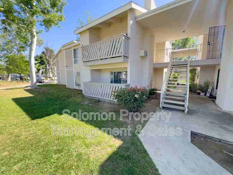 529 Sandalwood Pl #5 - Photo 2 of 23