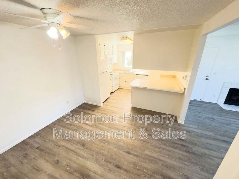 529 Sandalwood Pl #5 - Photo 7 of 23