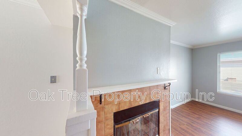 623 F St #4 - Photo 6 of 41