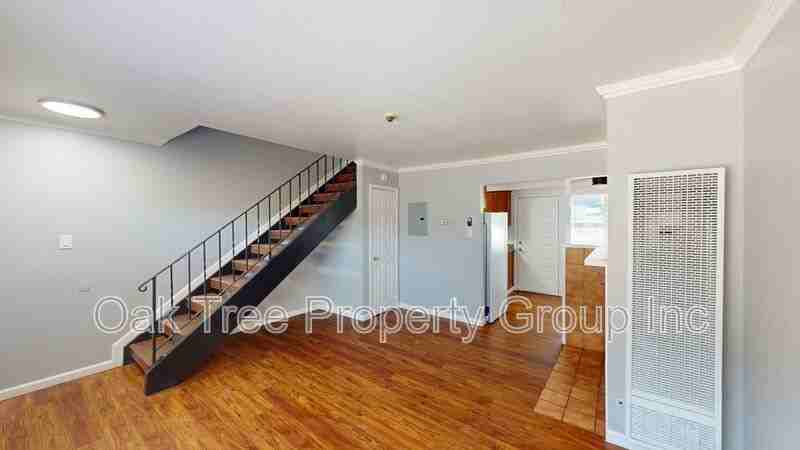 625 F St #1 - Photo 4 of 43