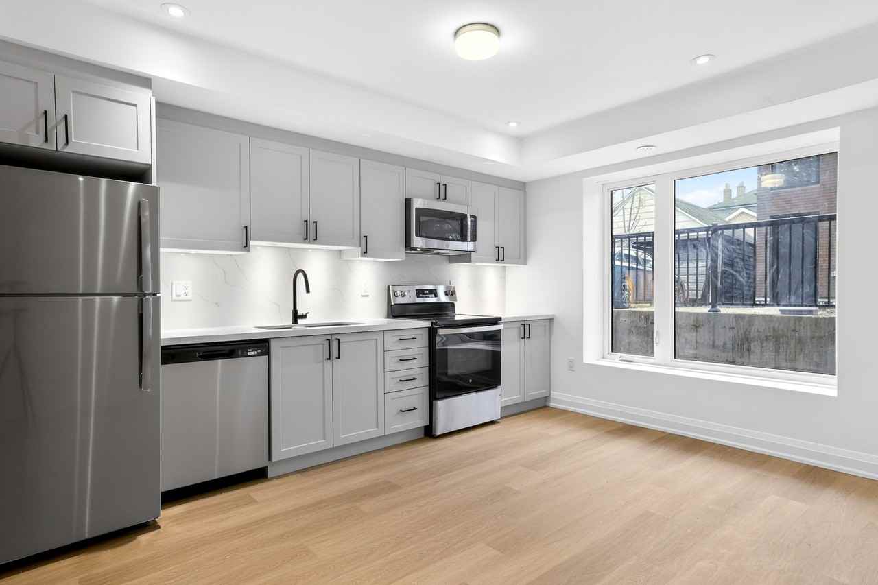 218 Aileen Avenue #A - Photo 4 of 30