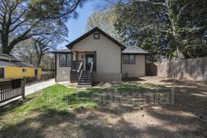 featured image of 562 Gary Rd Nw