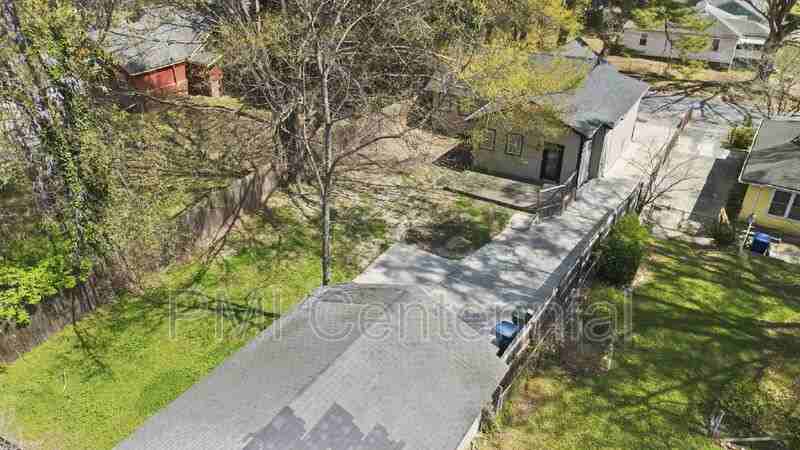 562 Gary Rd Nw - Photo 5 of 32