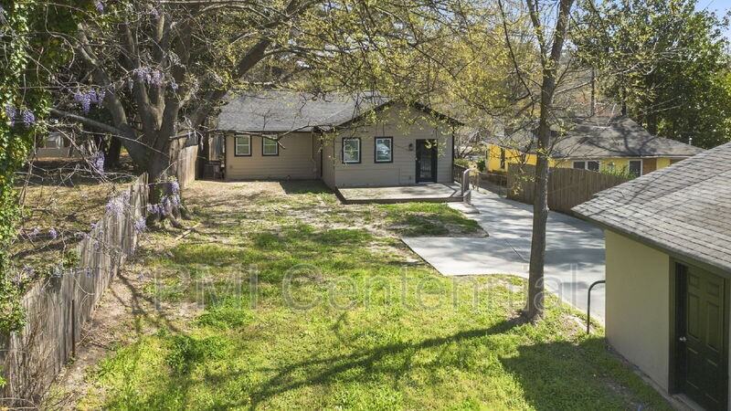 562 Gary Rd Nw - Photo 6 of 32