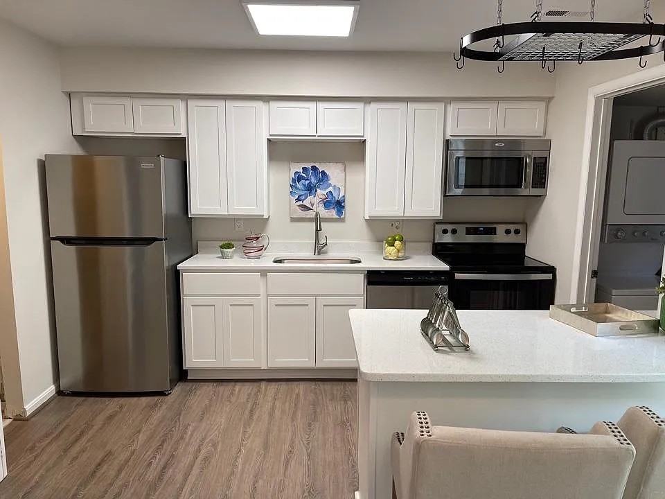 228 Candle Light Ln #228 - Photo 2 of 20