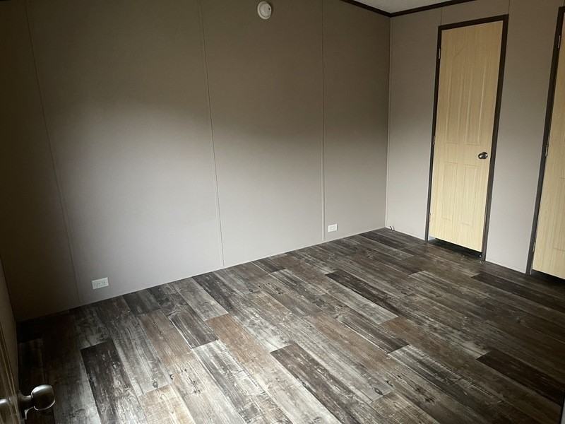 3525 E Elizabethtown Rd - Photo 4 of 5