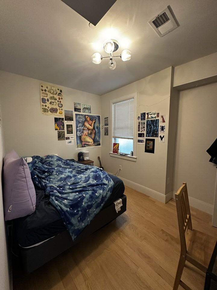 106 Bremen St #2 - Photo 5 of 18