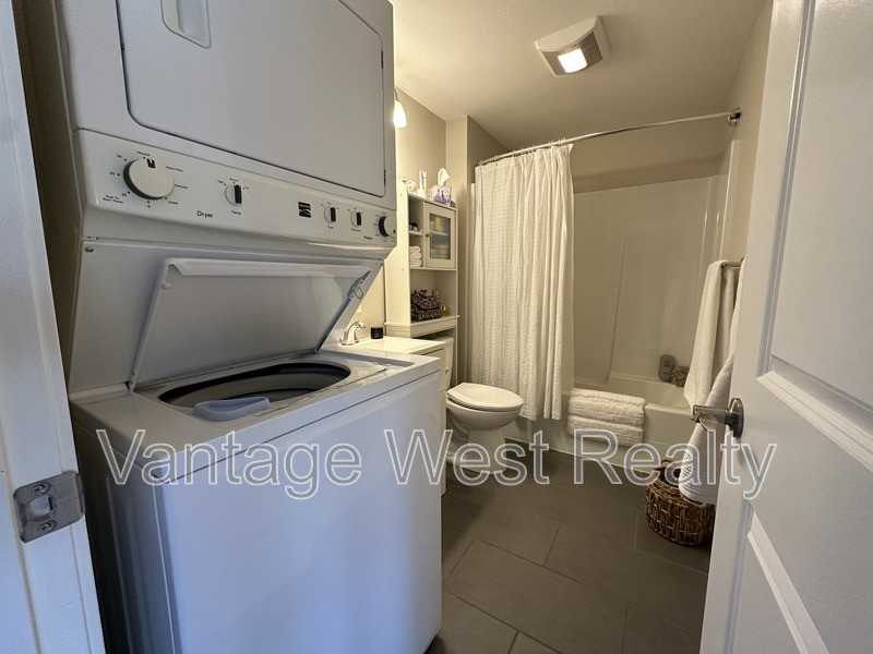 1608 - Photo 4 of 16