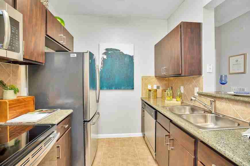 14220 Park Row #FPR - Photo 4 of 12