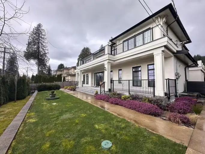 1751 Mathers Ave - Photo 3 of 13