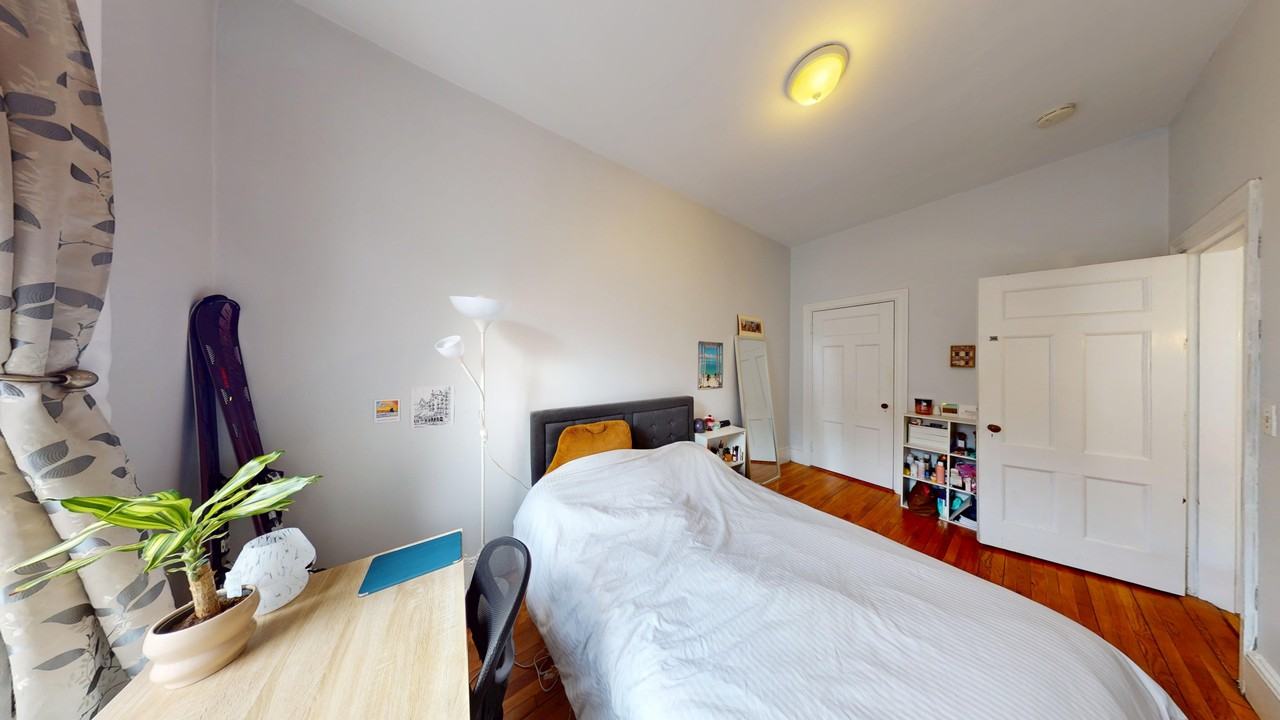 469 Beacon St #2 - Photo 6 of 17