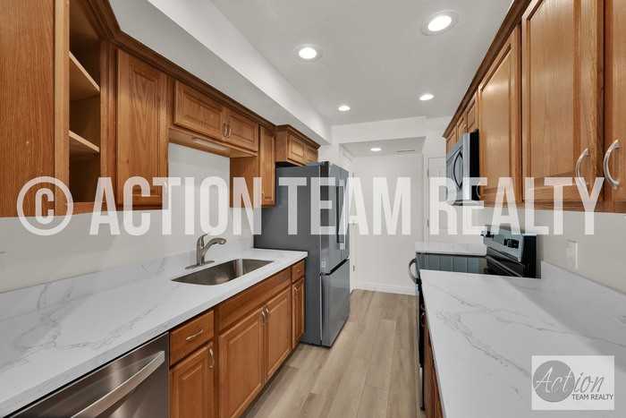 7873 S Chadbourne Dr - Photo 6 of 17