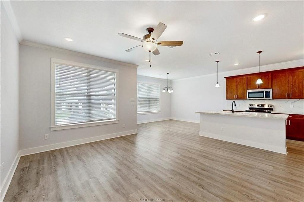 2109 Jax Dr - Photo 6 of 26